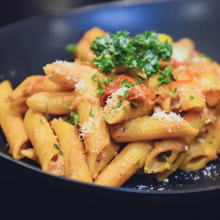 Spicy Arrabiata-penne fra Nonna's Table