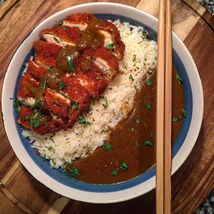 Katsu-kyllingcurry fra Tokyo Katsu House